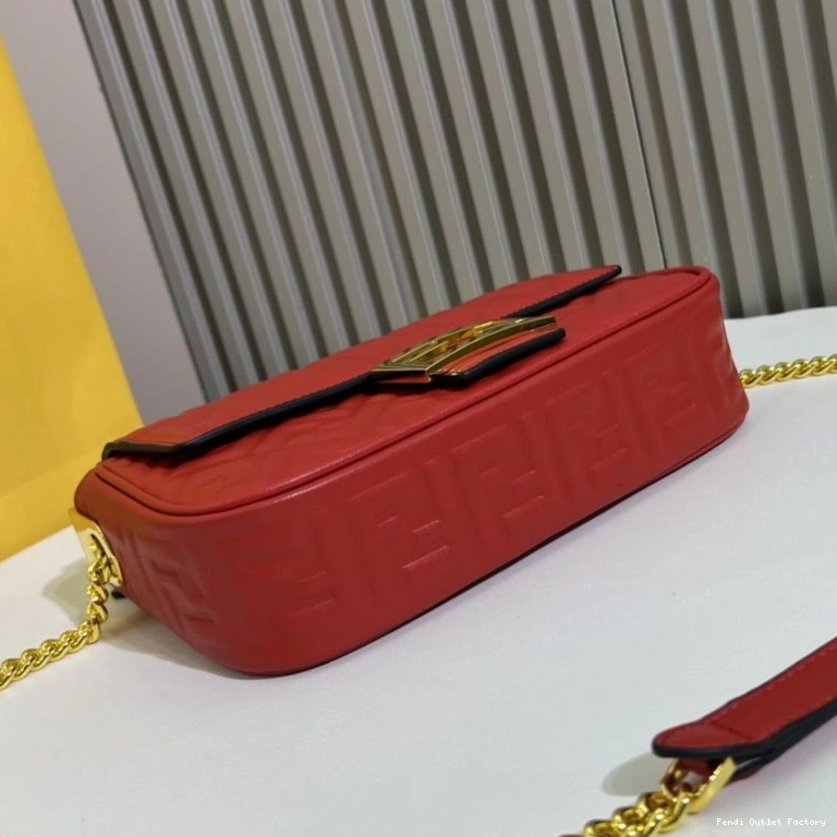 Cheap HOT In Nappa Red Chain Fendi Motif Bag Midi FF Leather Baguette 0825